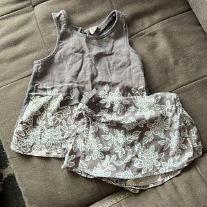 Girls skirt set